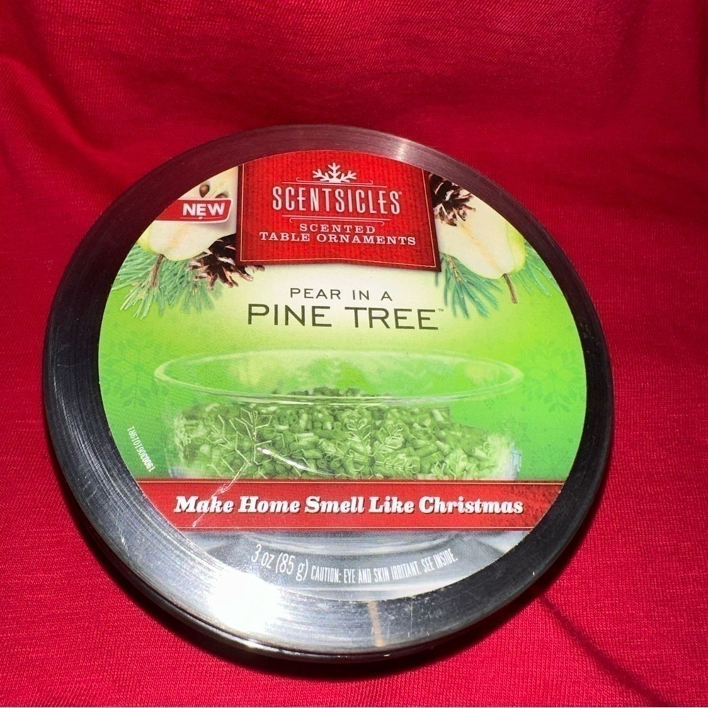 Scentsicles Scented Pine Cones-frameless frangrace Pear in a Pine Tree